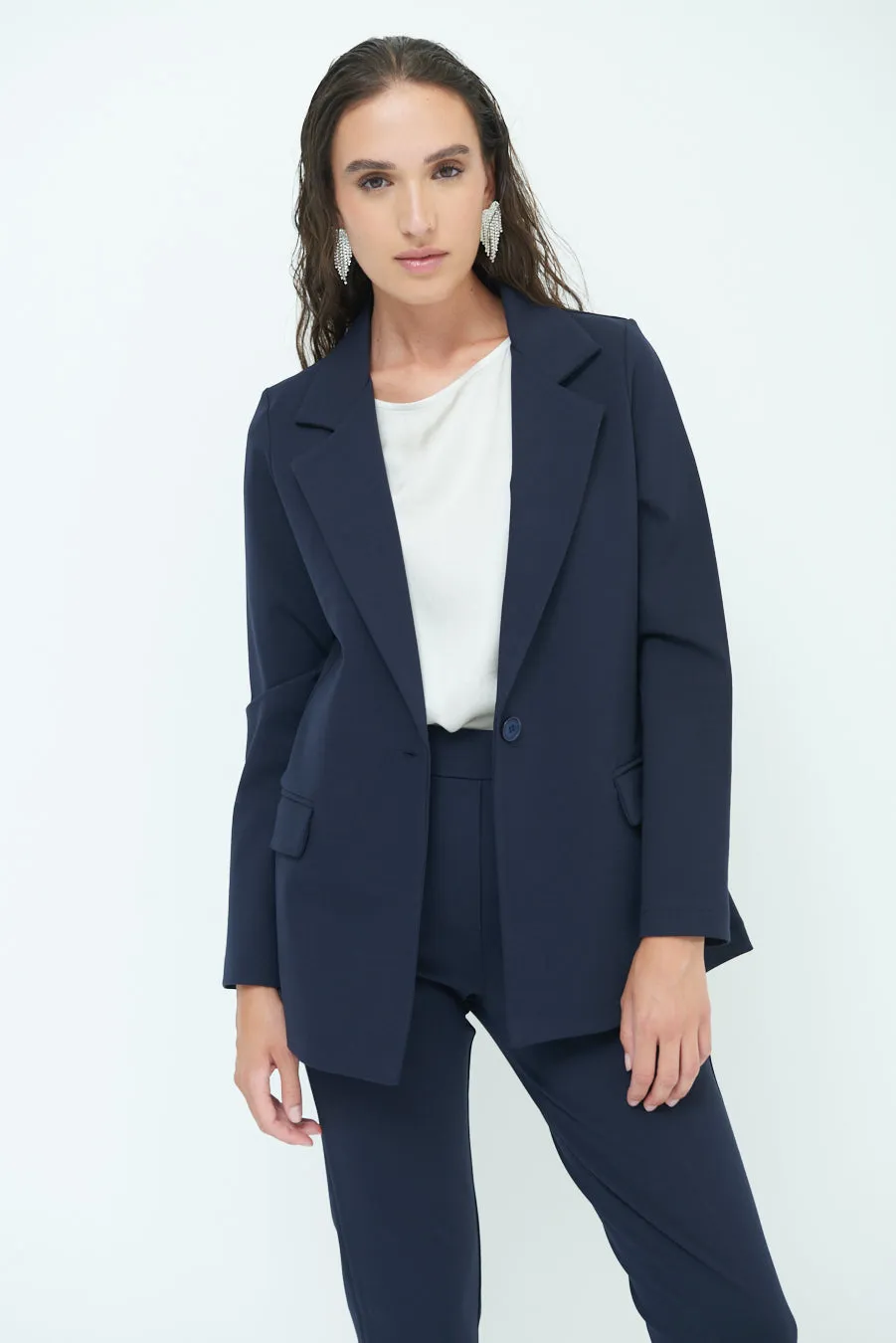 Chic tailored jacket with pockets wholesale