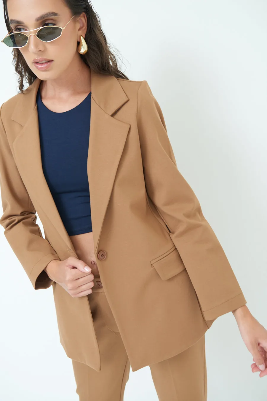 Chic tailored jacket with pockets wholesale