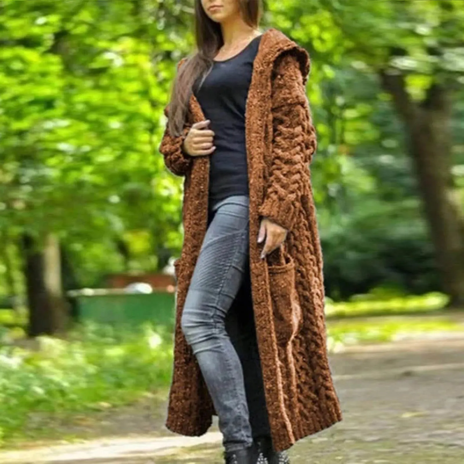 Clara Knitted Cardigan | Trendy oversized gezellig dik gebreid vest met capuchon voor dames