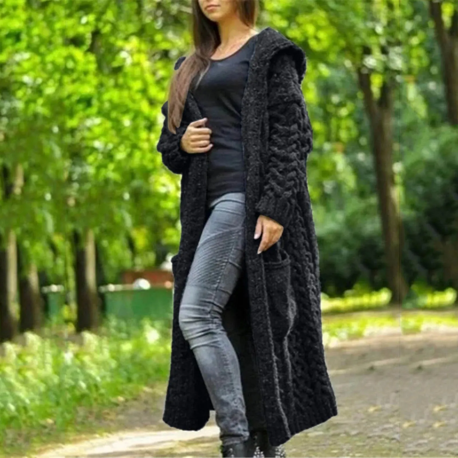 Clara Knitted Cardigan | Trendy oversized gezellig dik gebreid vest met capuchon voor dames