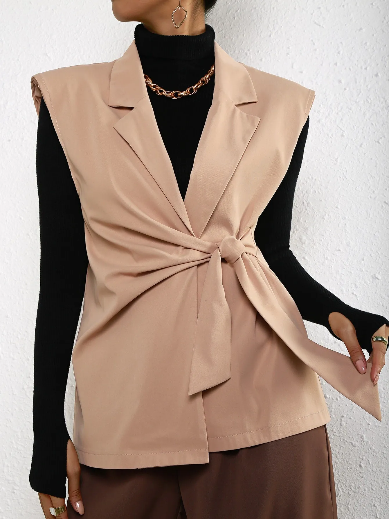 Elegant Plain Belted Sleeveless Lapel Regular Women Blazer