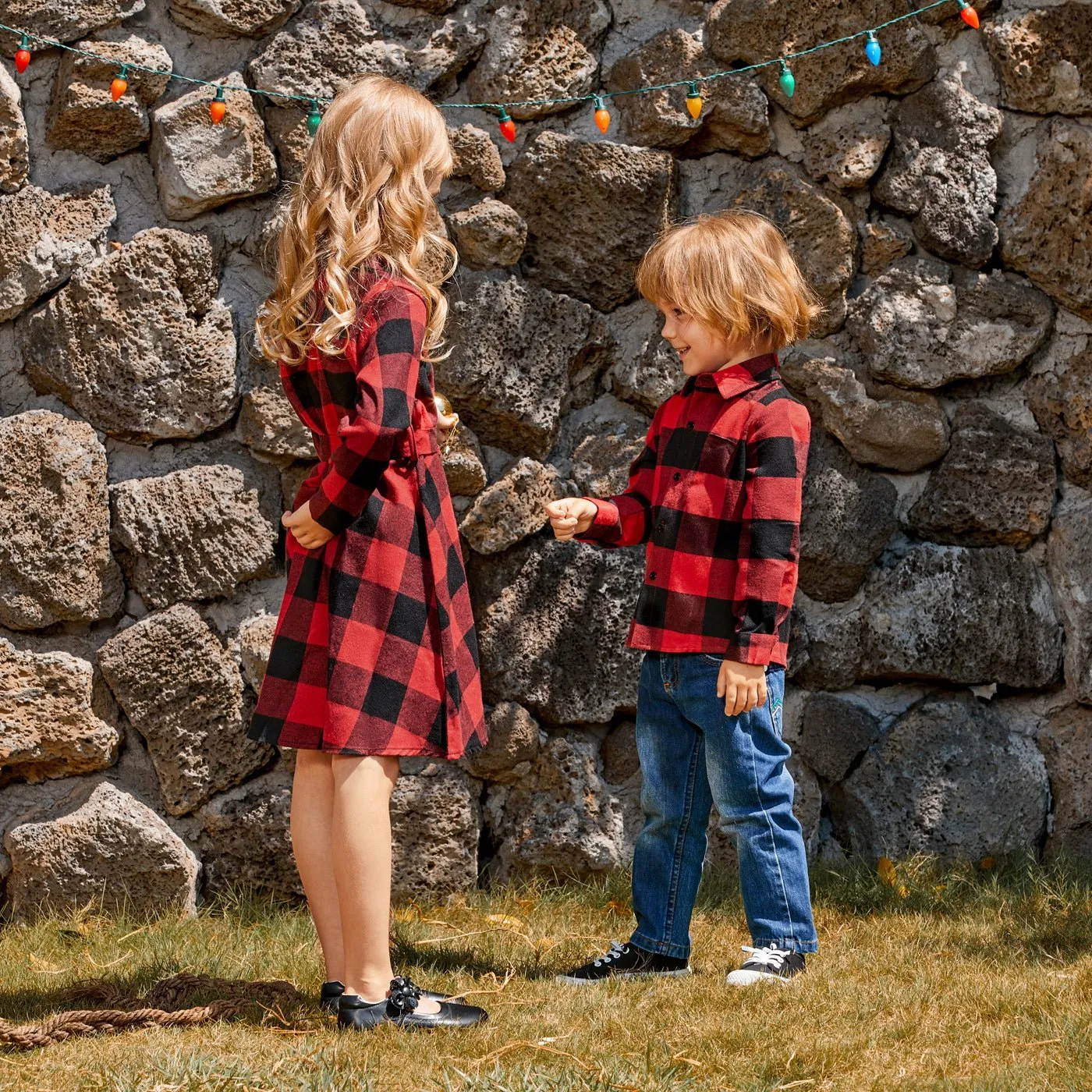 Red and Black Plaid Print Family Matching Sets£¨Lapel Long-sleeve Belted Dresses and Shirts£©