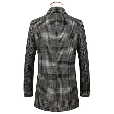 Urban Chic Elevated: ENETRENDS Trench Coat Plaid Elegance in Sustainable Wool