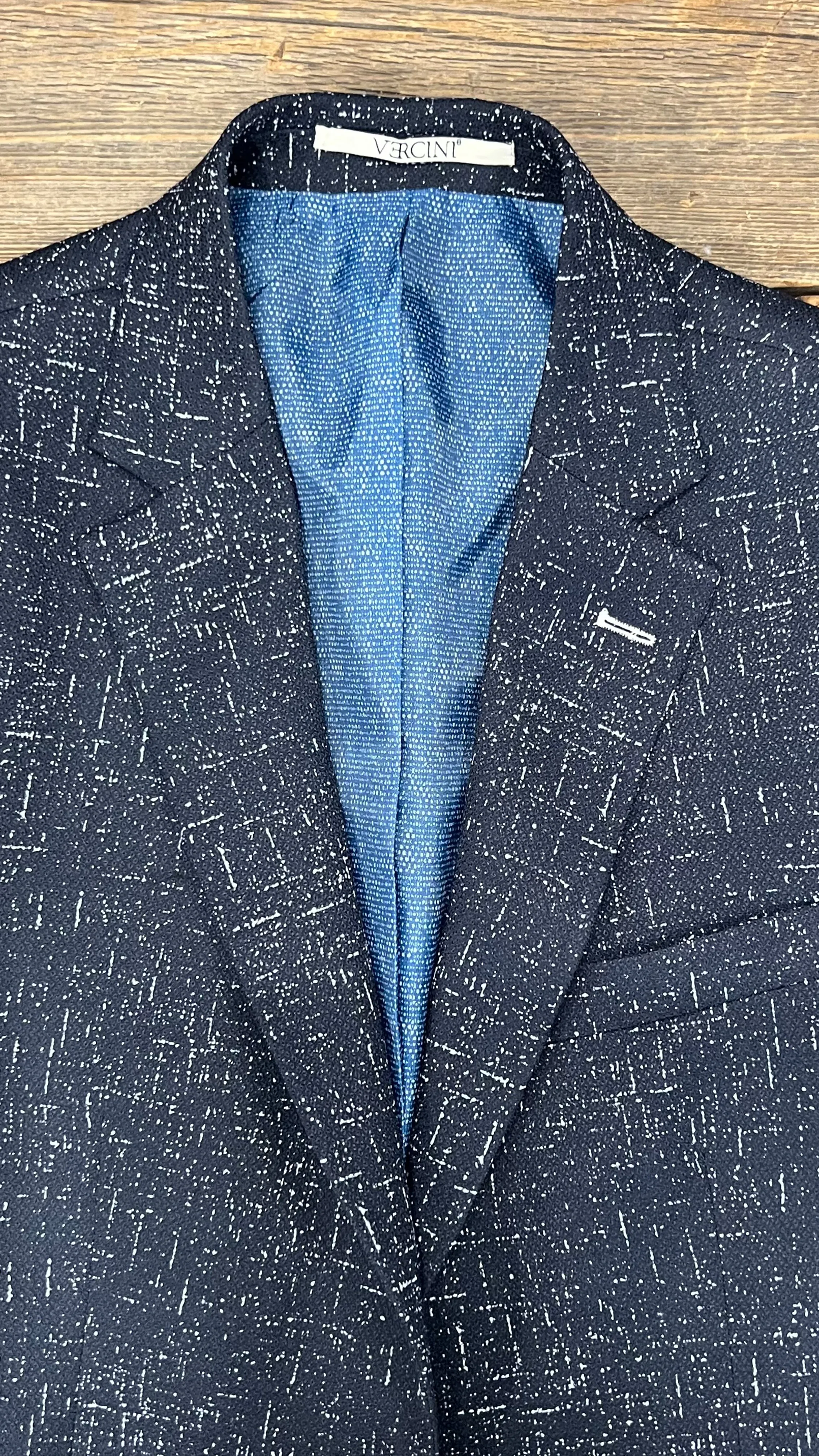 Vercini Premium Textured Elegance Blazer